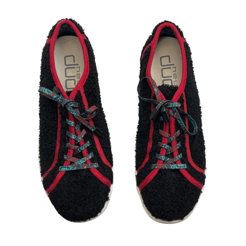 Hey Dude Karina Sherpa Womens 9 Moonless Sangria Casual Travel Cozy Shoes